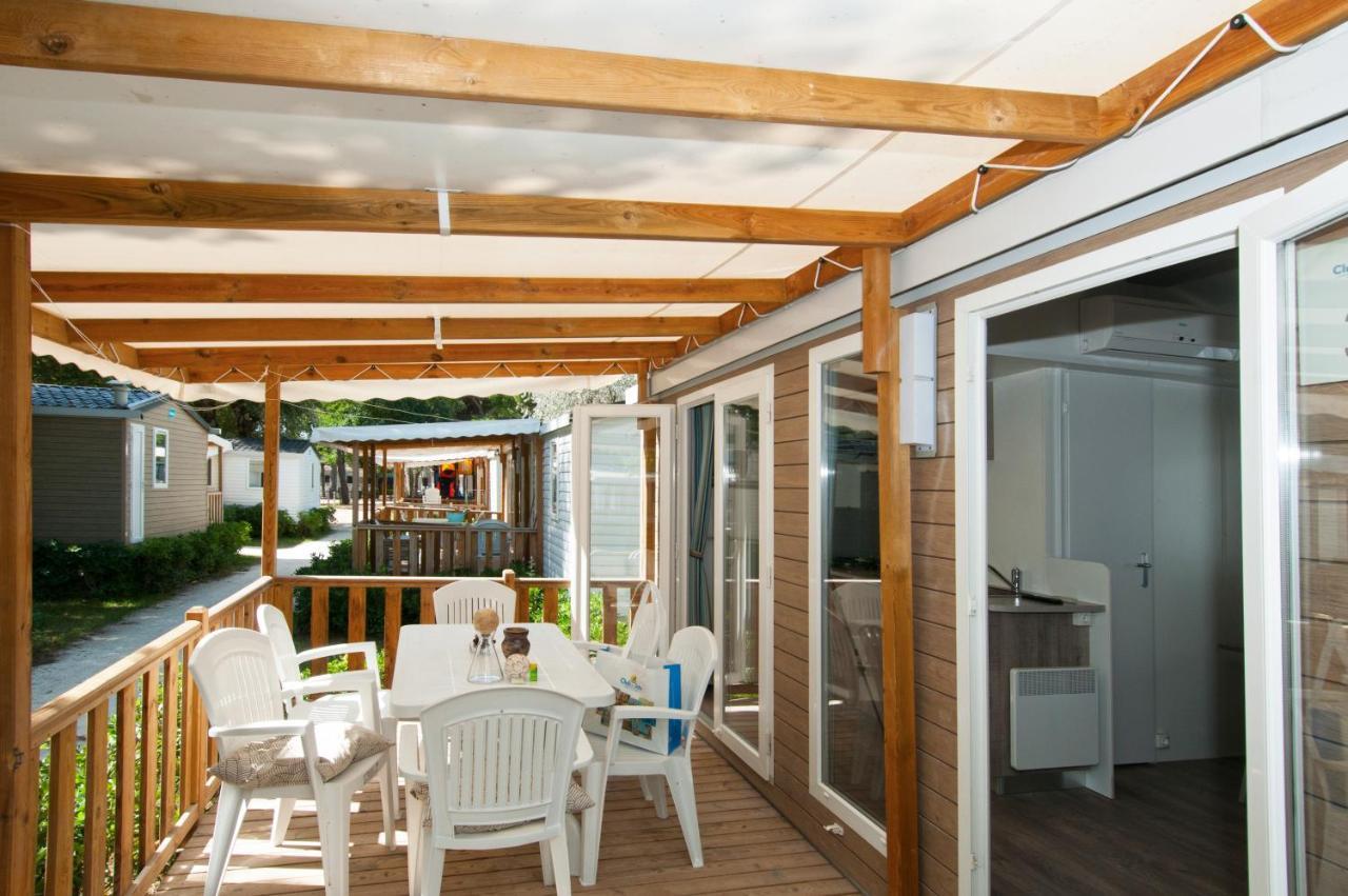 Club Del Sole Marina Family Resort Punta Marina Buitenkant foto